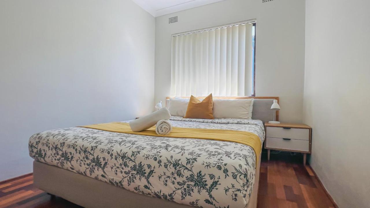シドニーCarlton 3 Beds Unit - Free Parkingアパートメント エクステリア 写真