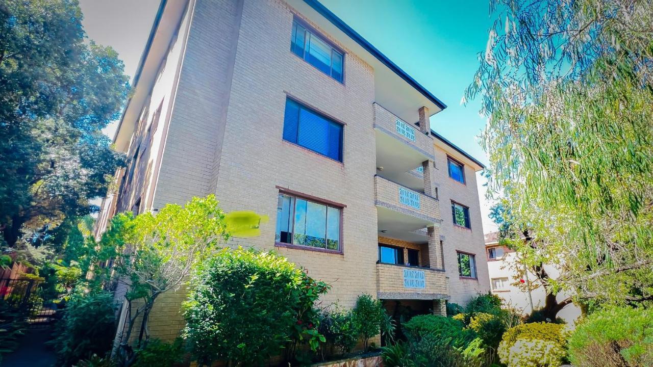 シドニーCarlton 3 Beds Unit - Free Parkingアパートメント エクステリア 写真